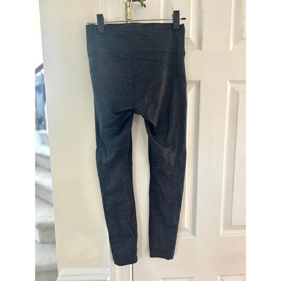 Outdoor Voices Tech Sweat 3/4 Marled Black Leggings - Picture 3 of 5